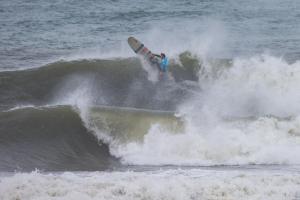 ®Benoit-CARPENTIER-LongboardEspinhoPro-Portugal-2019©-LaurentMasurel-WSL-8