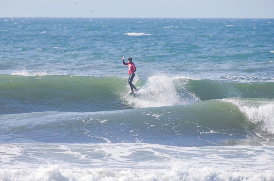 ®Benoit-CARPENTIER-longboard-Europe-2020-©-Laurent-Masurel-WSL-13