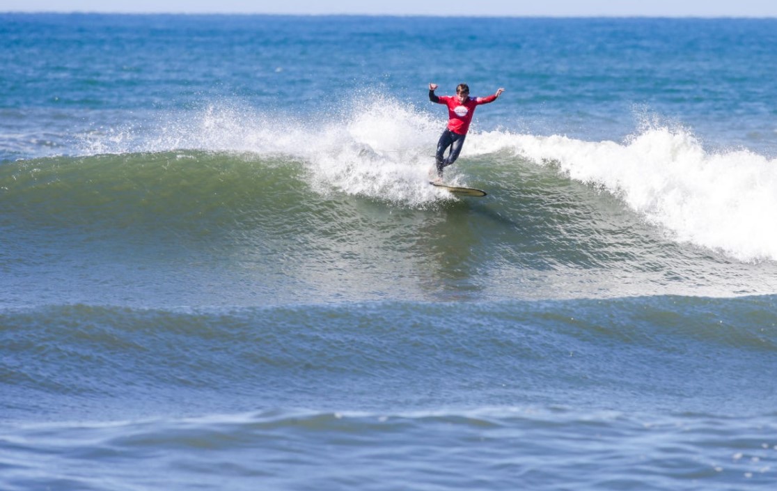 ®Benoit-CARPENTIER-longboard-Europe-2020-©-Laurent-Masurel-WSL-5