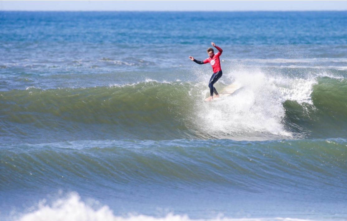 ®Benoit-CARPENTIER-longboard-Europe-2020-©-Laurent-Masurel-WSL-6