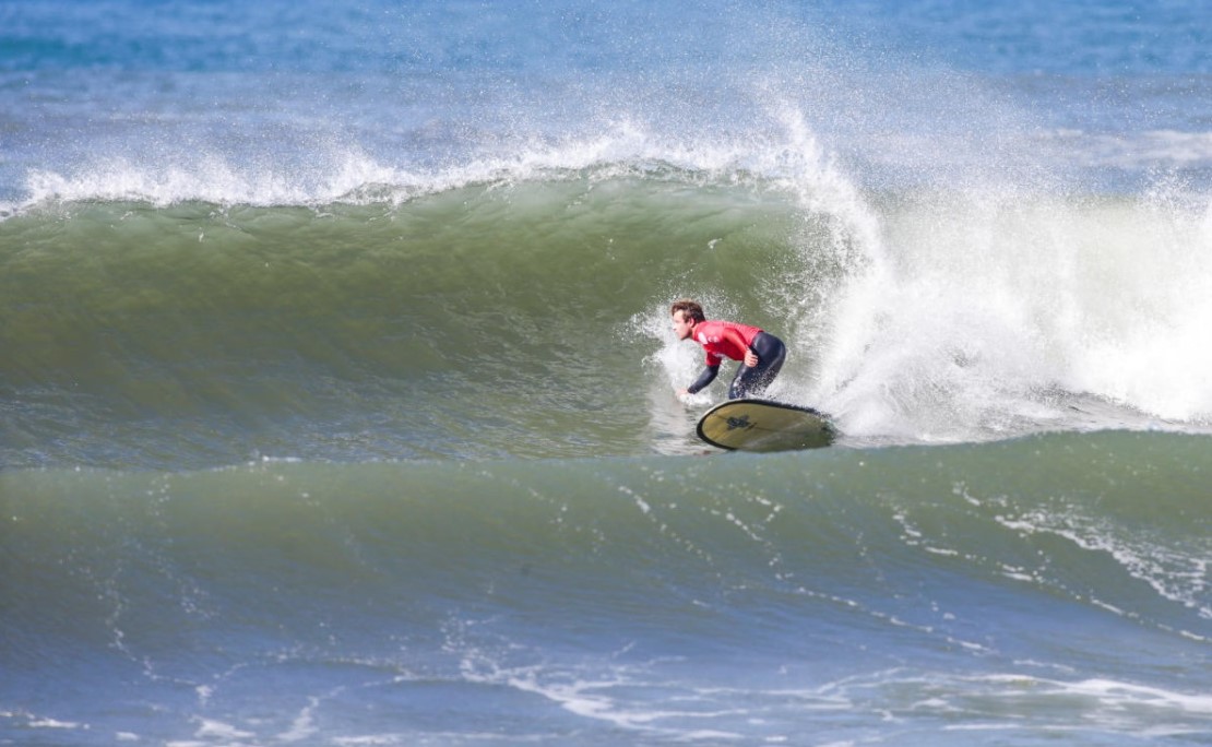 ®Benoit-CARPENTIER-longboard-Europe-2020-©-Laurent-Masurel-WSL-7