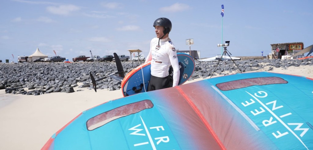 ®Benoit-CARPENTIER-GWA-WorldTour-CapVert-2023-WINGfoil-interview©-Live-GWA-4