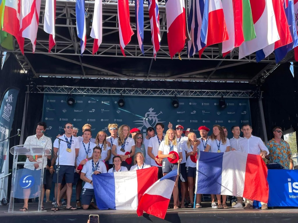 ®Team-France-ISA-Worlds-2023-Les-sables-d-Olonne-©-ISA-11