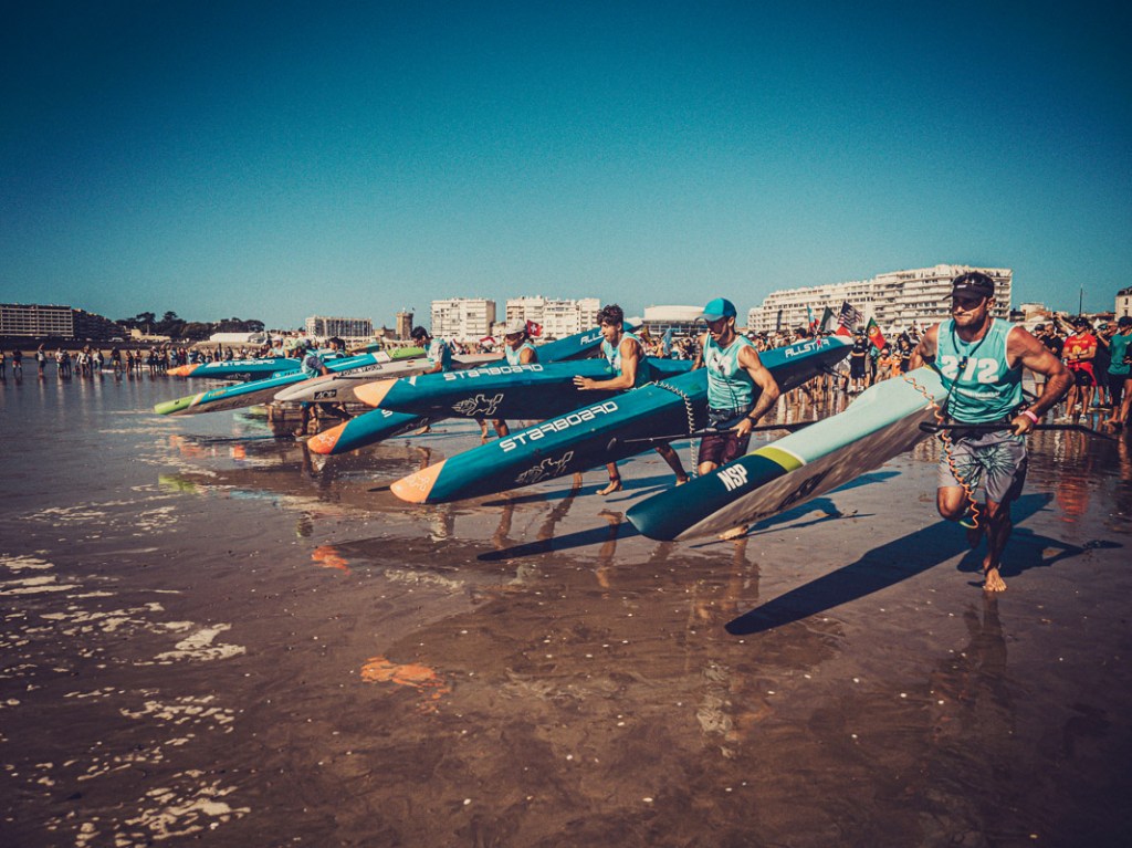 ®Titouan-Puyo-Noic-Garioud-ISA-Worlds-2023-Les-sables-d-Olonne-©-Pablo-Franco-ISA-13