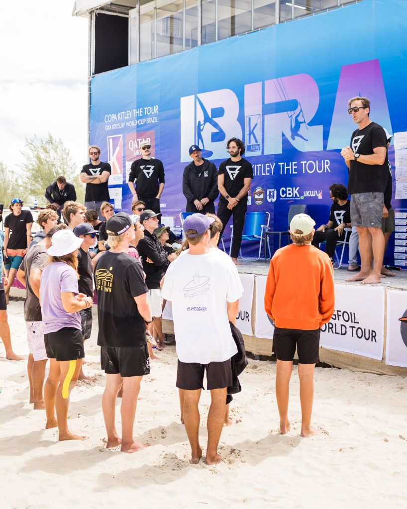 ®-Benoit-CARPENTIER-GWA-Wingfoil-Wave-World-Tour-2024-IBIRAQUERA©-Romantsovaphoto-9934