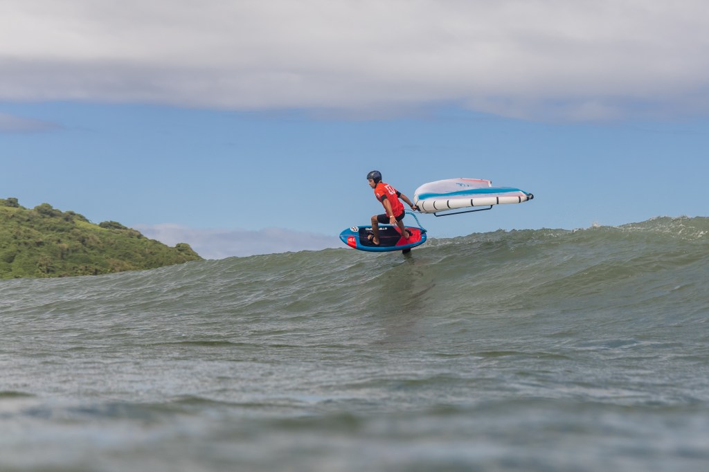 ®-Benoit-CARPENTIER-GWA-Wingfoil-Wave-World-Tour-2024-IBIRAQUERA©-Romantsovaphoto-5928