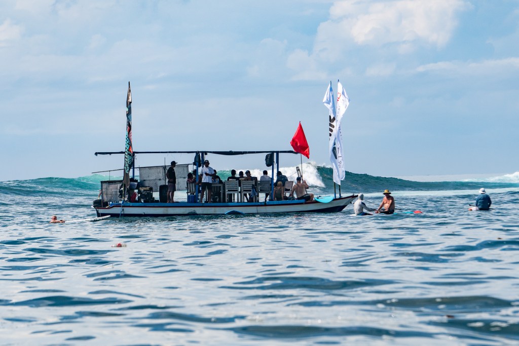 ®-Benoit-CARPENTIER-Longboard-SUP-Revolution-2024-SUPsurf-Bali©-Tim-Hain-10